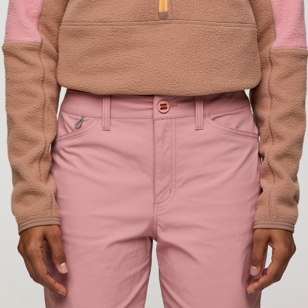 Coraje Tech Short - Women's